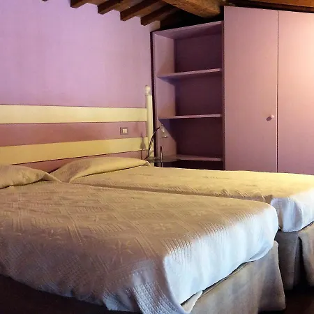 Apartament Salernitano - Residenza Polimoda Oricellari *